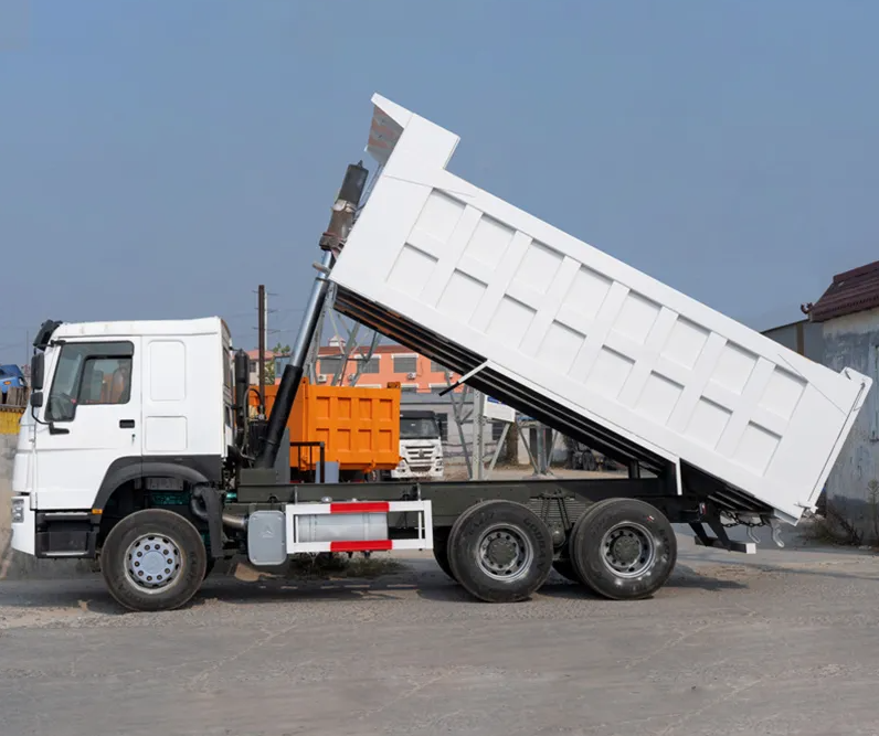 HOWO Sinotruk Tipper Lorry 6X4 10wheel Heavy Duty Transport